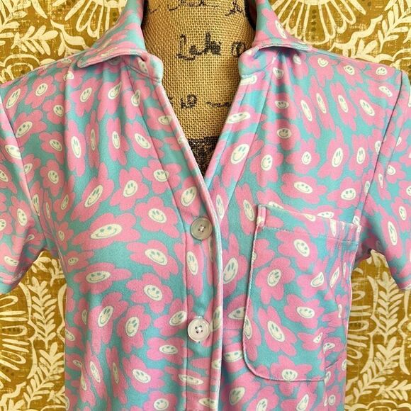 Frankie’s Bikinis Coco Terry Button Up Short Sleeve Shirt in Daisy Dream size XS - Picture 5 of 8